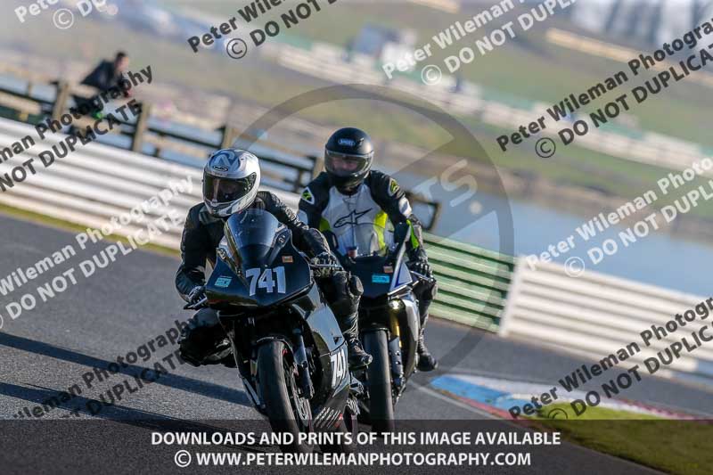 PJM Wedding Photography;enduro digital images;event digital images;eventdigitalimages;mallory park;mallory park photographs;mallory park trackday;mallory park trackday photographs;no limits trackdays;peter wileman photography;racing digital images;trackday digital images;trackday photos